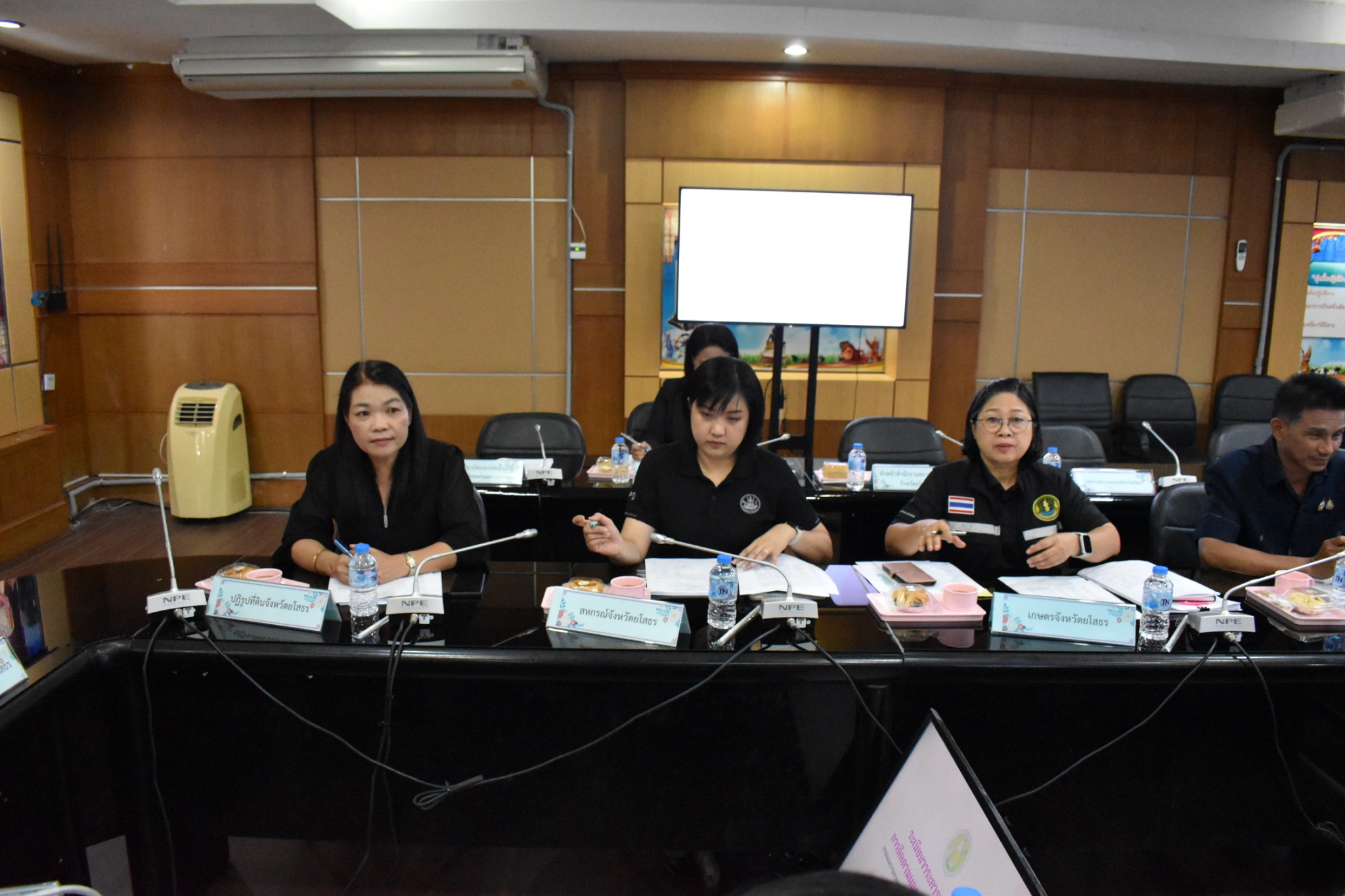 title - ส.ป.ก.ยโสธร ร่วมประชุมหารือการติดตามผลการดำเนินงาน โครงการตามแผนการตรวจราชการของผู้ตรวจราชการ กระทรวงเกษตรและสหกรณ์